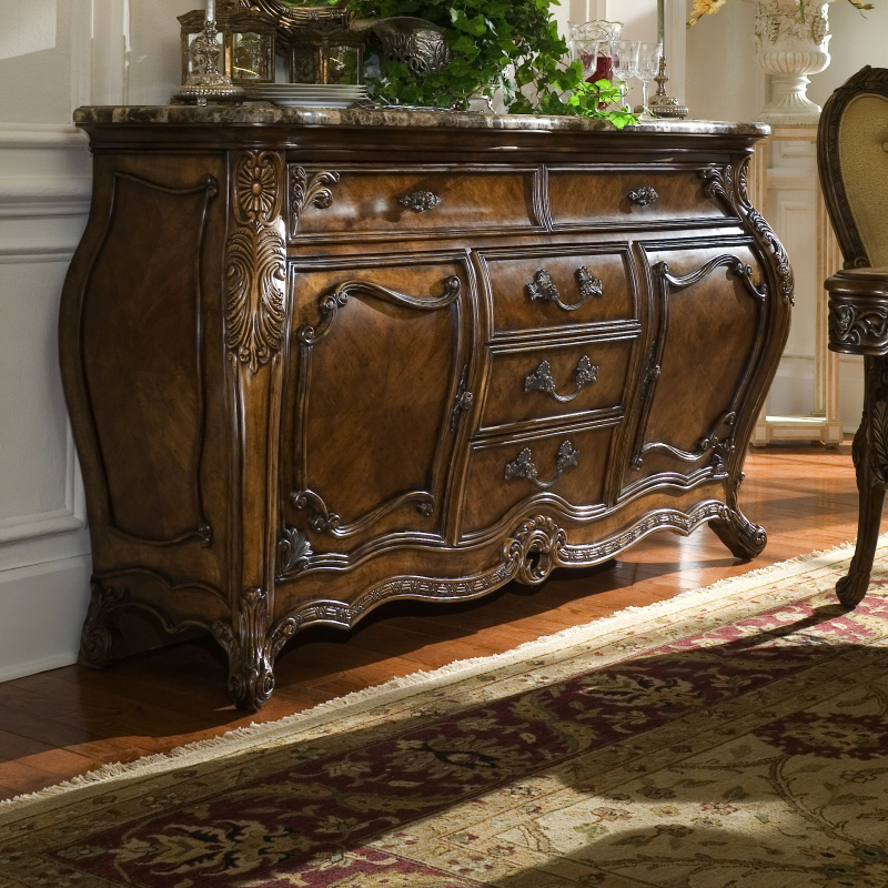 Click here for Close up of SideBoard